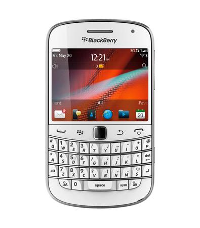 Смартфон BlackBerry Bold 9900 White Retail - Серов